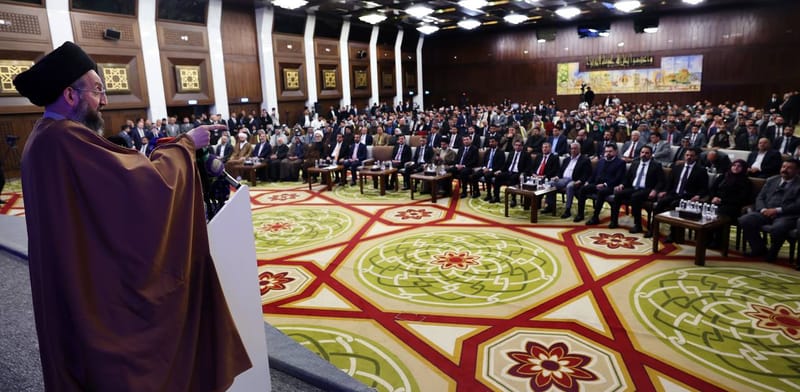 في الذكرى الرابعة لتأسيس حزب اقتدار وطن، بارك سماحة السيد عمار الحكيم  للحزب وقادته يتقدمهم الأستاذ عبد الحسين عبطان ذكرى التأسيس