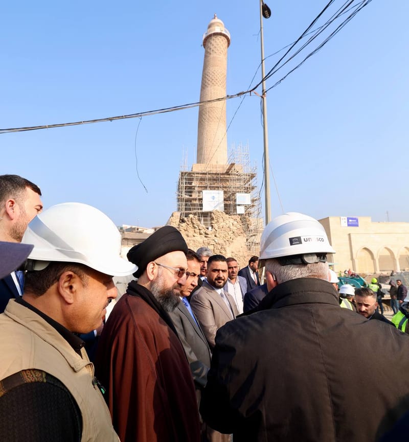 في إطار جولة سماحة السيد عمار الحكيم  في محافظة نينوى، زار  جامع النوري الكبير