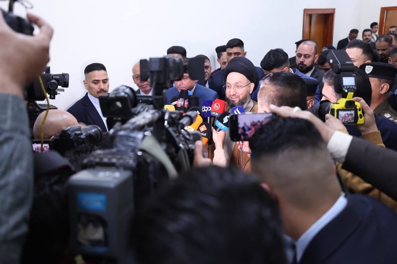 المؤتمر الصحفي الذي عقد ه سيد  عمار الحكيم عقب لقائه الحكومة المحلية في ذي قار