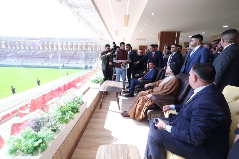 زار سماحة السيد عمار الحكيم ملعب الناصرية الدولي
