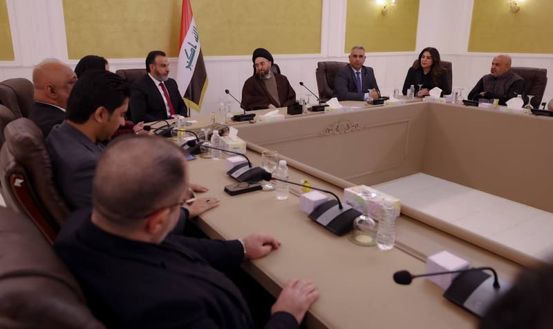 استقبل سماحة السيد عمار الحكيم  اعضاء مجلسَ محافظة بغداد، يتقدمهم رئيسُه المنتخب الأستاذ عمار الحمداني