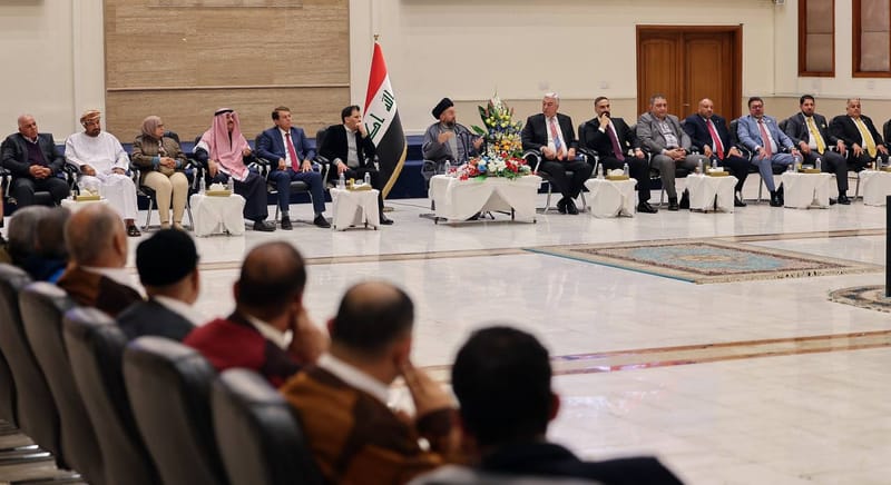 التقي سماحة السيد عمار الحكيم  بوفود الدول العربية المشاركة في بطولة التنس العربية للرواد، بحضور رئيس اللجنة الوطنية الأولمبية الدكتور عقيل المفتن و رئيس نادي الصيد الدكتور حسنين معلة