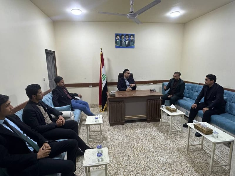 خلال زيارته إلى محافظة الديوانية.. مسؤول المكتب الإعلامي المركزي الأستاذ أياد فاضل يعقد اجتماعاً موسعاً مع المنظومة الإعلامية في المحافظة، بحضور مسؤول تنظيمات المحافظة الأستاذ أحمد الحمداوي ومدير المكتب الإعلامي في المحافظة الأستاذ علاء البصري.