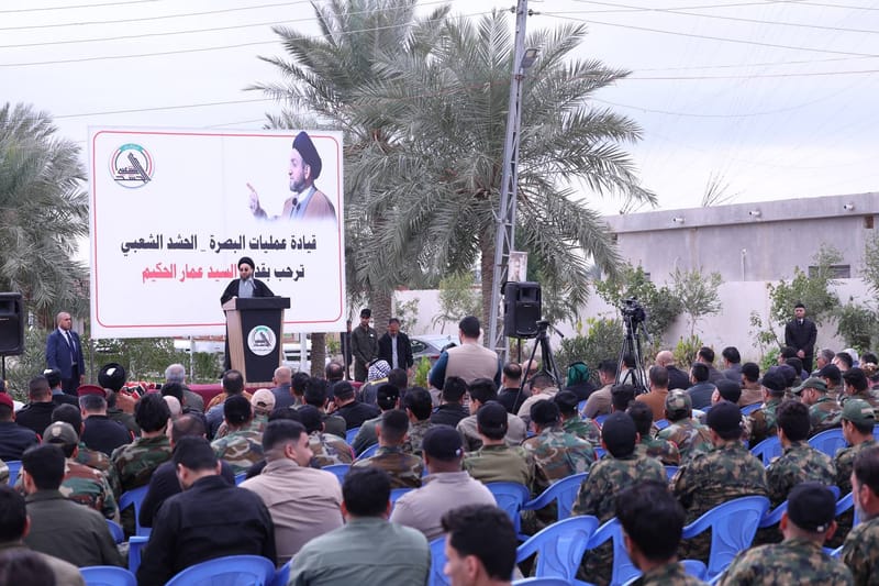 في مستهل اليوم الثالث من جولة سماحة السيد عمار الحكيم  في محافظة البصرة، التقي عددًا من القادة والمقاتلين خلال زيارتنا لمقر قيادة عمليات الحشد الشعبي