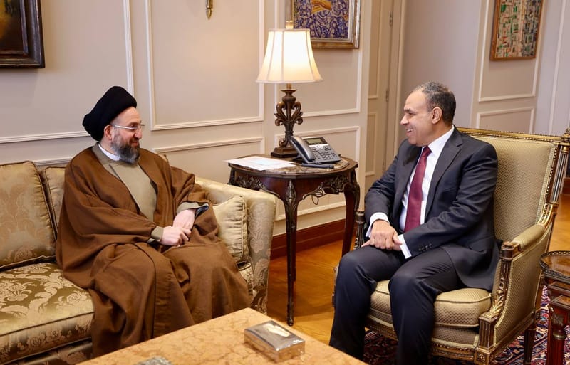 في زيارتنا لجمهورية مصر العربية، التقي سماحة السيد عمار الحكيم  معالي وزير الخارجية المصري الدكتور بدر عبد العاطي