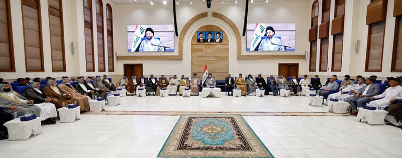 لقاء سماحة السيد عمار الحكيم  مع جمع من شيوخ ووجهاء عشائر محافظة ميسان