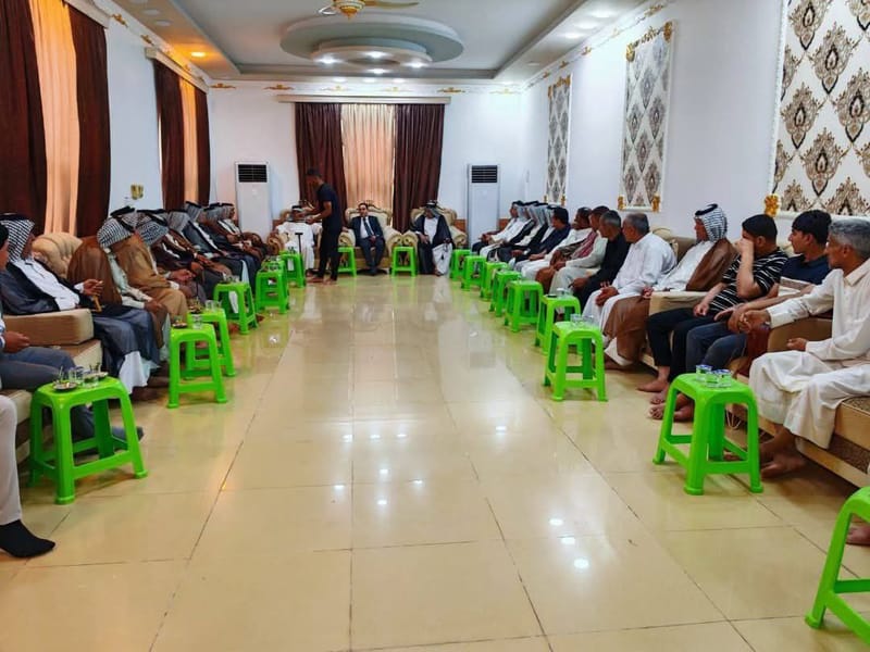 استقبل الشيخ لطيف العيساوي في ديوانه الأستاذ رياض عداي، مسؤول تنظيمات بابل وعضو مجلس محافظة بابل، بحضور جمع من وجهاء وأبناء قبيلة آل عيسى الطائية.