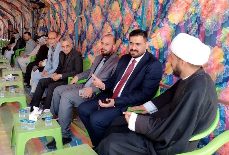 السيد قصي الموسوي يرأس وفداً قيادياً في مدينة الطار لتقديم واجب العزاء والمواساة لفضيلة الشيخ عباس الجابري بوفاة شقيقه رحمه الله .