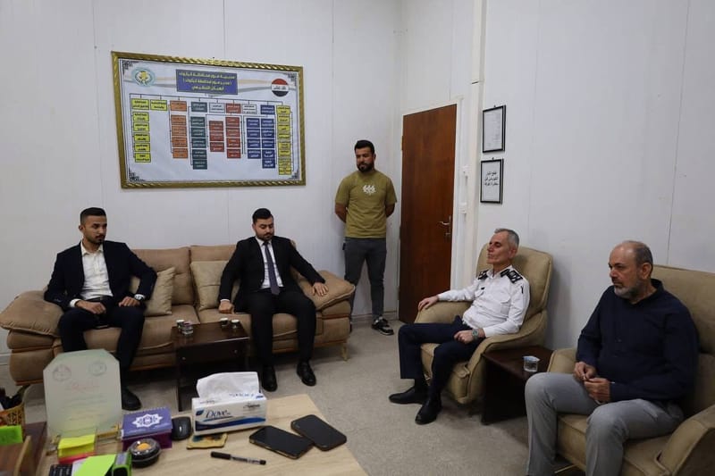 وفد من مكتب كركوك يزور مديرية المرور العامة في المحافظة ويلتقي مديرها العميد محمد إسماعيل علي.