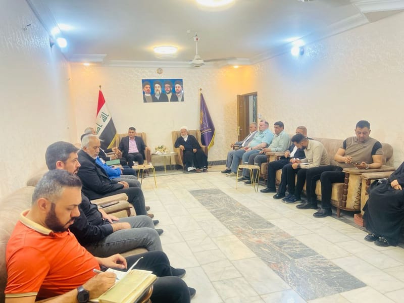 مسؤول إقليم الفرات الأوسط الأستاذ حيدر العويدي يزور محافظة كربلاء المقدسة ويلتقي فيها بعدد من القيادات التيارية، بحضور أمين المحافظة الأستاذ مرتضى الحسناوي.