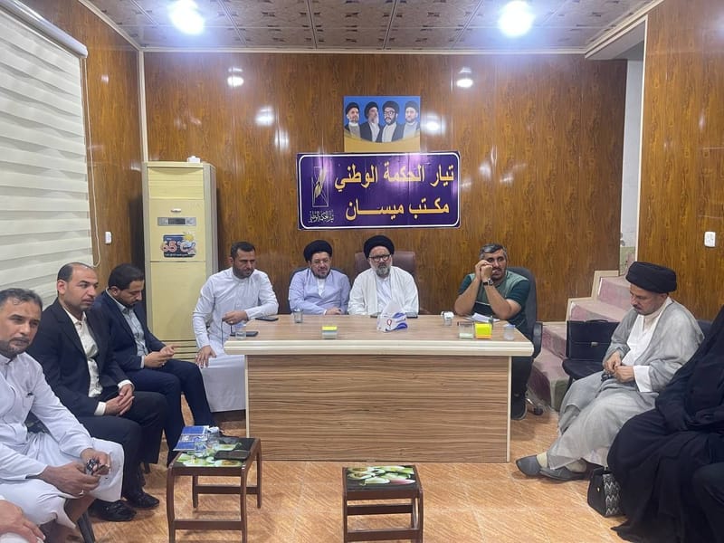 أمين محافظة ميسان السيد هاشم الشوكي يلتقي جمعاً من القيادات التيارية في المحافظة لبحث المستجدات السياسية والتنظيمية.