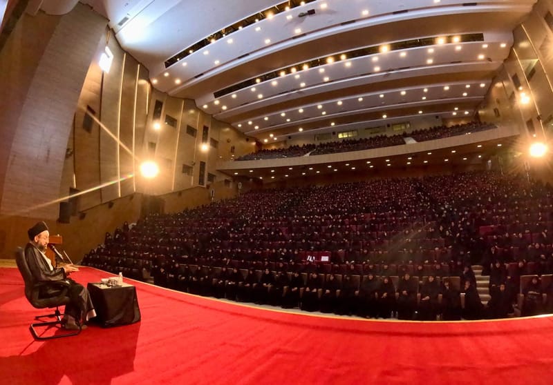 المؤتمر السنوي الرابع لقارئات المنبر الحسيني