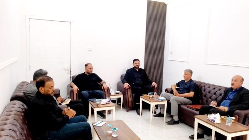 في لقاءات منفصلة.. مسؤول إقليم الجنوب السيد قصي الموسوي يلتقي قيادات محافظة ذي قار ومسؤولي دوائرها خلال زيارته إلى المحافظة.