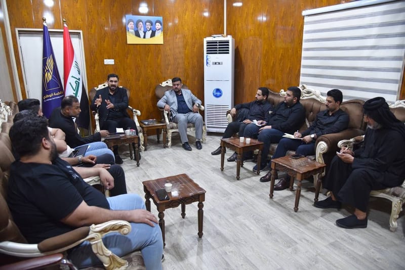 خلال زيارته إلى محافظة ميسان.. مسؤول إقليم الجنوب السيد قصي الموسوي يلتقي عدداً من قيادات المحافظة ومسؤولي الدوائر فيها لمتابعة العمل التنظيمي والسياسي.