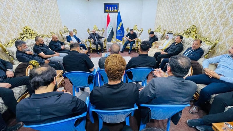 نائب الأمين التنفيذي الأستاذ بشير الدراجي، يعقد اجتماعاً موسعاً مع قيادات إقليم البصرة بحضور عضو المكتب السياسي ومسؤول الإقليم الدكتور حسن خلاطي، وأمناء محافظات الإقليم.