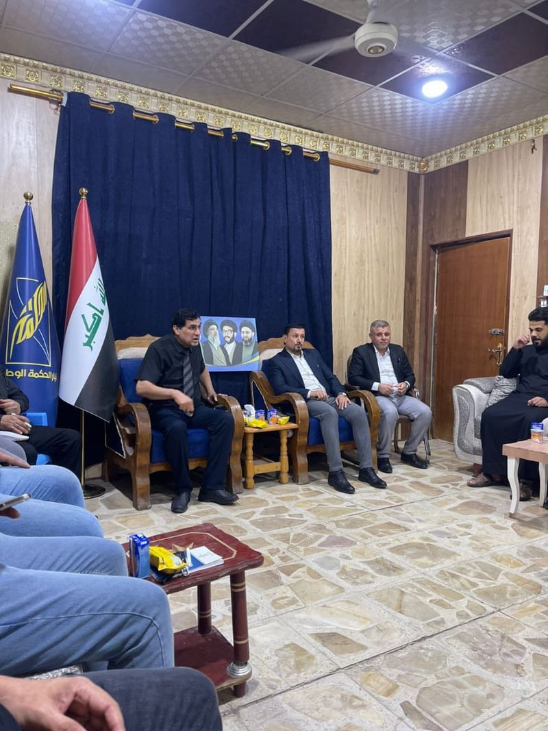 مسؤول إقليم البصرة الدكتور حسن خلاطي يعقد اجتماعاً موسعاً مع مسؤولي مناطق دائرة الجمهورية، بحضور أمين مركز وجنوب البصرة الأستاذ نيسان البرغوثي.