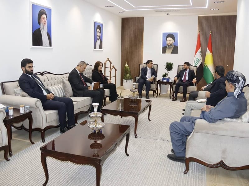 مسؤول إقليم كردستان الأستاذ صباح الصالحي يستقبل في مكتبه الأستاذ عبدالقادر رزاق الهيركي مسؤول علاقات الاتحاد الوطني الكردستاني