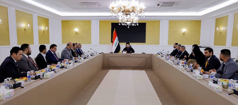 سماحة السيد الحكيم يلتقي مرشحي تحالف قوى الدولة الوطنية الفائزين في الانتخابات الأخيرة