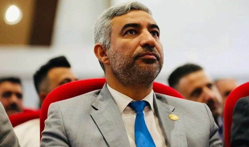 النائب علي غركان الدلفي يعلن تضامنه مع شريحة الموظفين وحملة الشهادات العليا