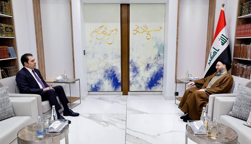 سماحة السيد الحكيم يشدد على ضرورة تحويل الوعود الانتخابية إلى برامج واقعية