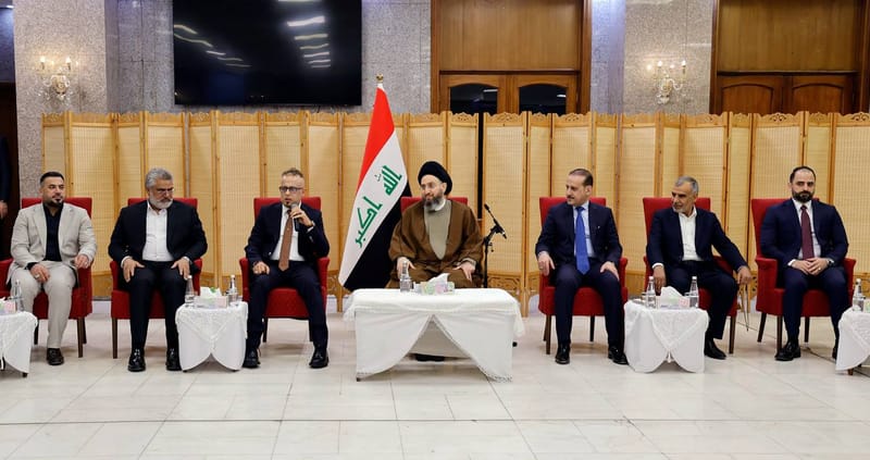 سماحة السيد الحكيم يلتقي وفدًا من كتلة صادقون النيابية