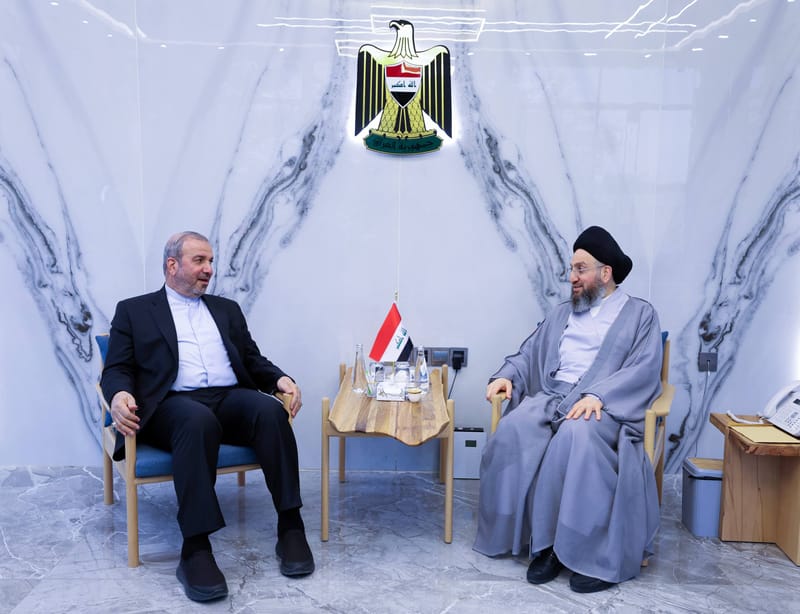 سماحة السيد الحكيم يلتقي السفير الإيراني لدى بغداد