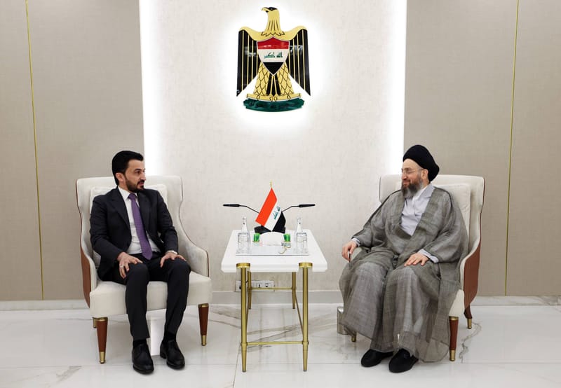 سماحة السيد الحكيم يستقبل وزير الاتصالات بحضور رئيس هيأة الإعلام