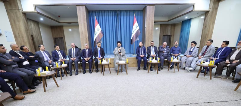 في النجف الأشرف: سماحة السيد الحكيم يلتقي جمعًا من صُنّاع الرأي من الإعلاميين والناشطين