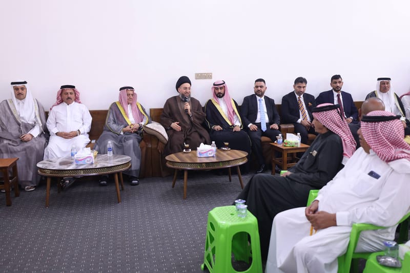 سماحة السيد الحكيم يلتقي جمعا من الشيوخ والوجهاء في مضيف الشيخ ذياب الخربيط