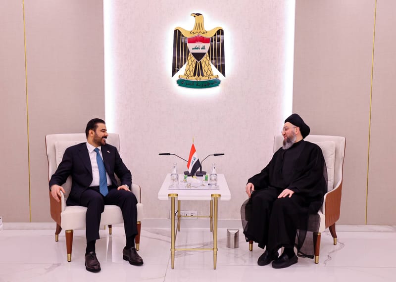 سماحة السيد الحكيم يستقبل دولة رئيس مجلس الوزراء الأستاذ علي الزيدي