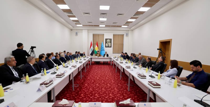 سماحة السيد الحكيم يزور جامعة دهوك ويلتقي رئيسها وعمداء الكليات ومراكز الأبحاث
