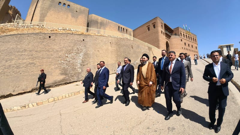 سماحة السيد الحكيم يزور قلعة أربيل التاريخية ويتجول في الأسواق المحيطة بها