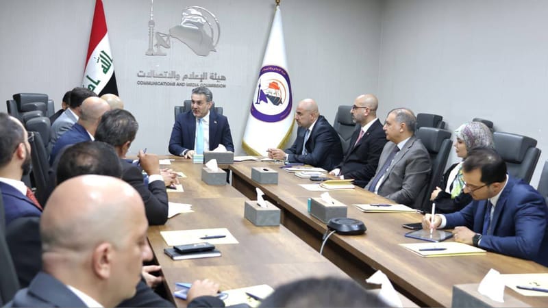 رئيس هيأة الإعلام يبحث مع مجلس الأعمال العراقي البريطاني تعزيز التعاون مع الشركات العالمية