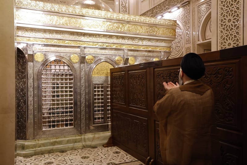 سماحة السيد الحكيم يزور  مسجد ومقام السيدة نفيسة ( رضوان الله عليها) في القاهرة