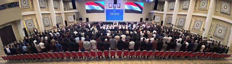 سماحة السيد الحكيم يلتقي جمعا من قيادات النجف الأشرف