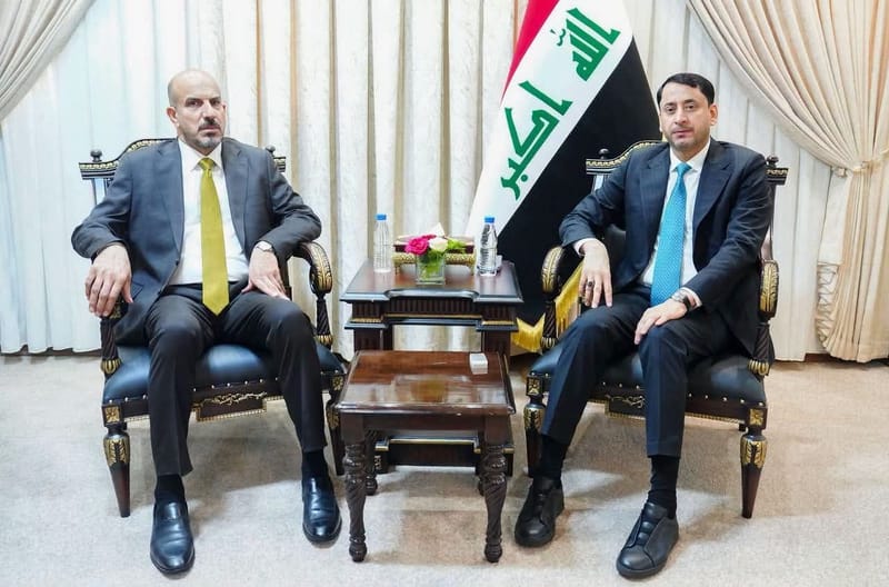 محافظ ذي قار يبحث مع الأمين العام لمجلس الوزراء حسم المشاريع المتوقفة وإدراج أخرى جديدة