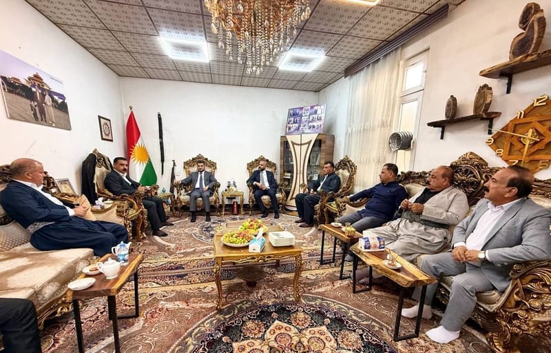 الأستاذ صباح الصالحي يزور الشيخ هيمن شيخان أحد سادات السليمانية