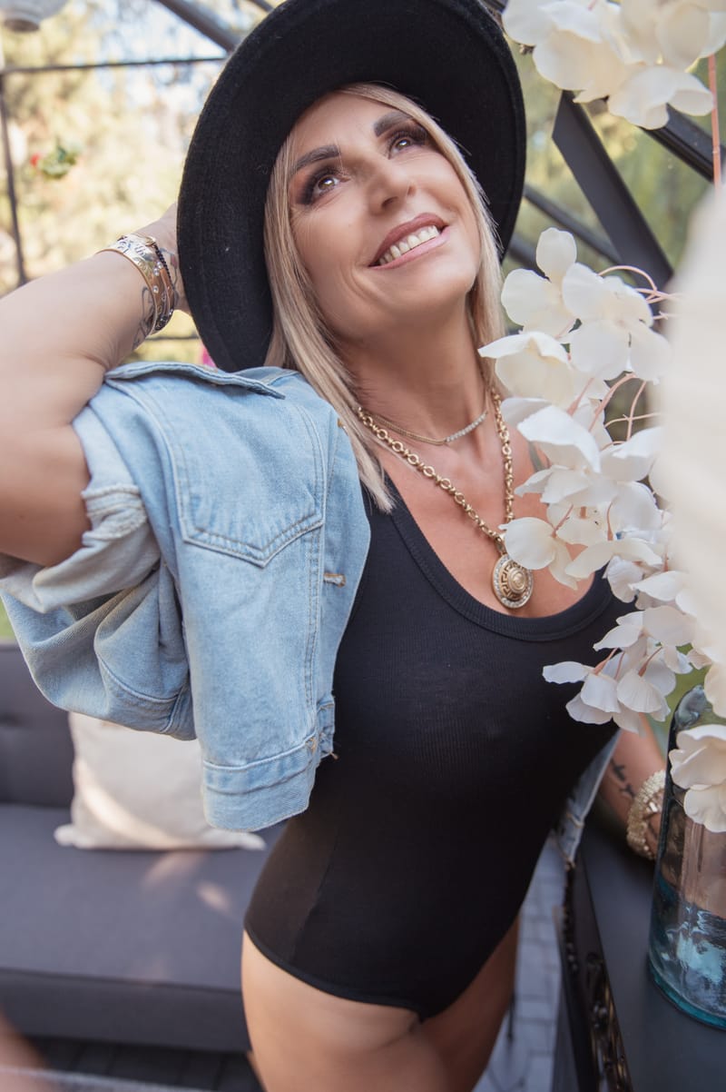 Magiczna szklarnia – kobiecość wśród zieleni