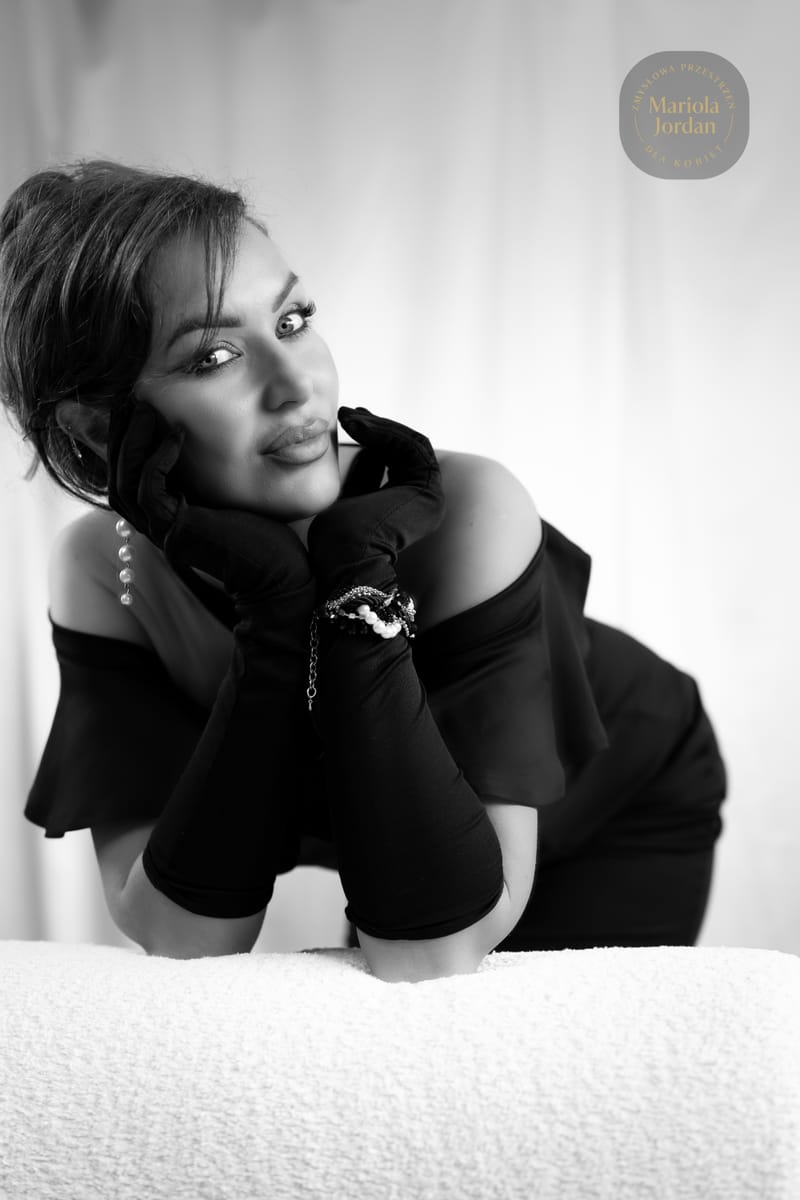 Kobiece sesje zdjęciowe w studio – odkryj swoją siłę i piękno
