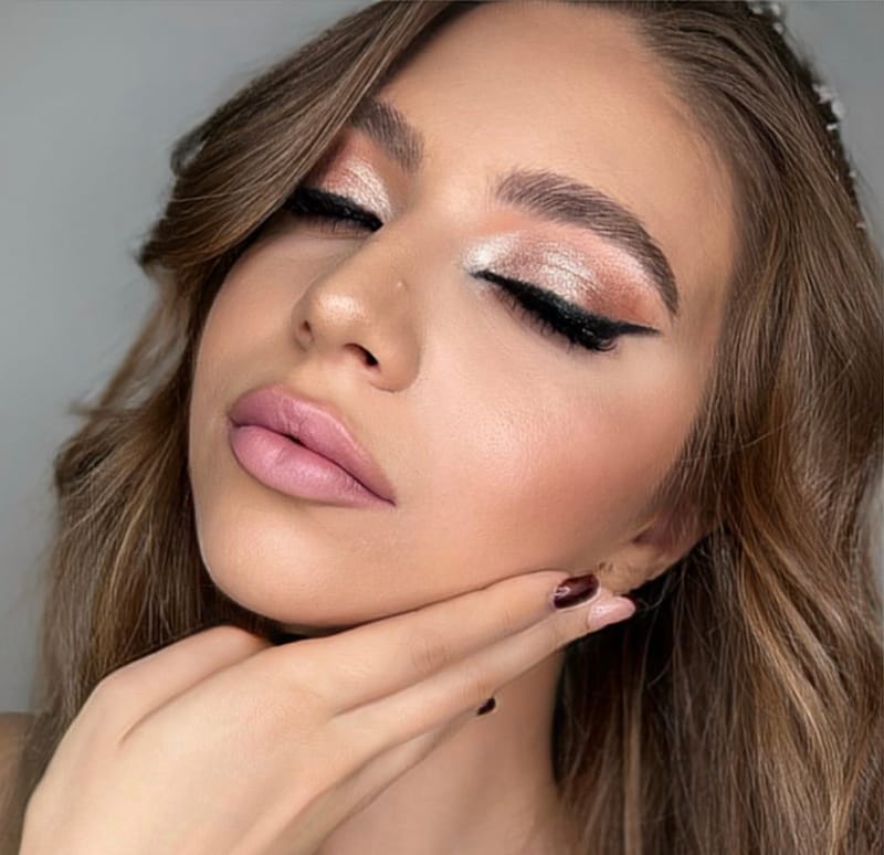 BRIDAL LOOK