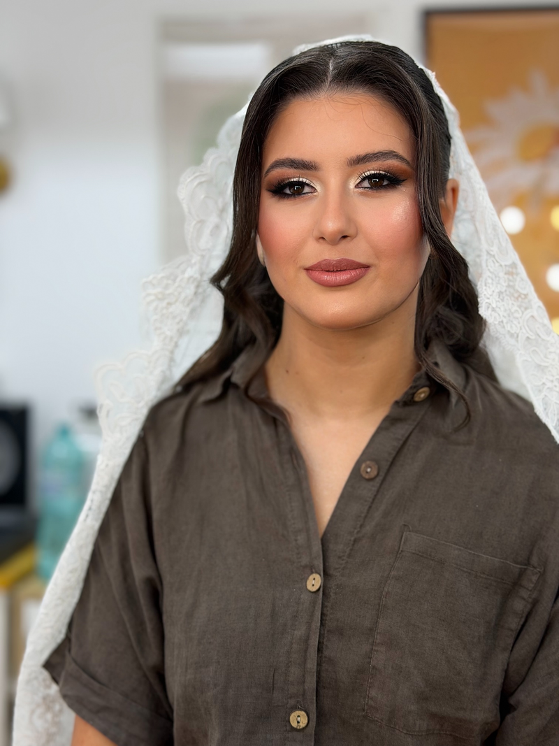 BRIDAL LOOK