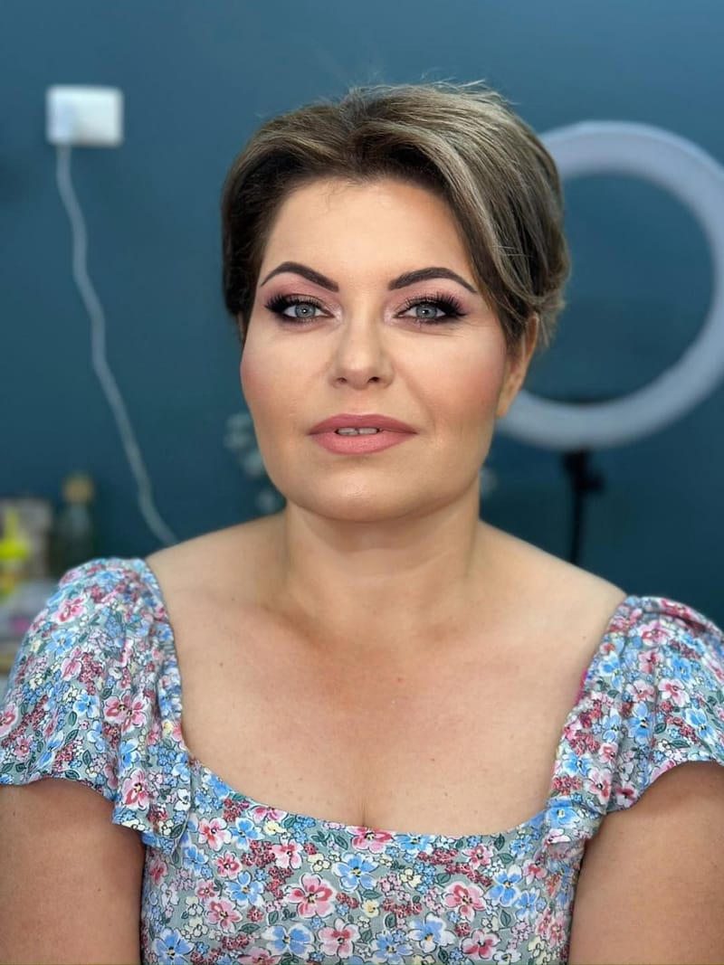 Make-up fot mature skin