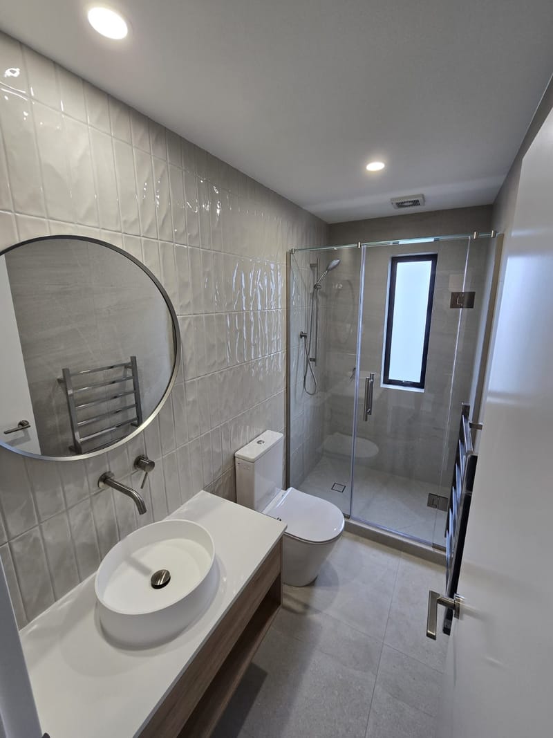 1/51 Point England Road, Point England