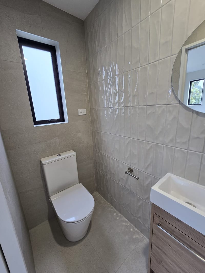 1/51 Point England Road, Point England