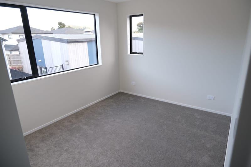 1/51 Point England Road, Point England