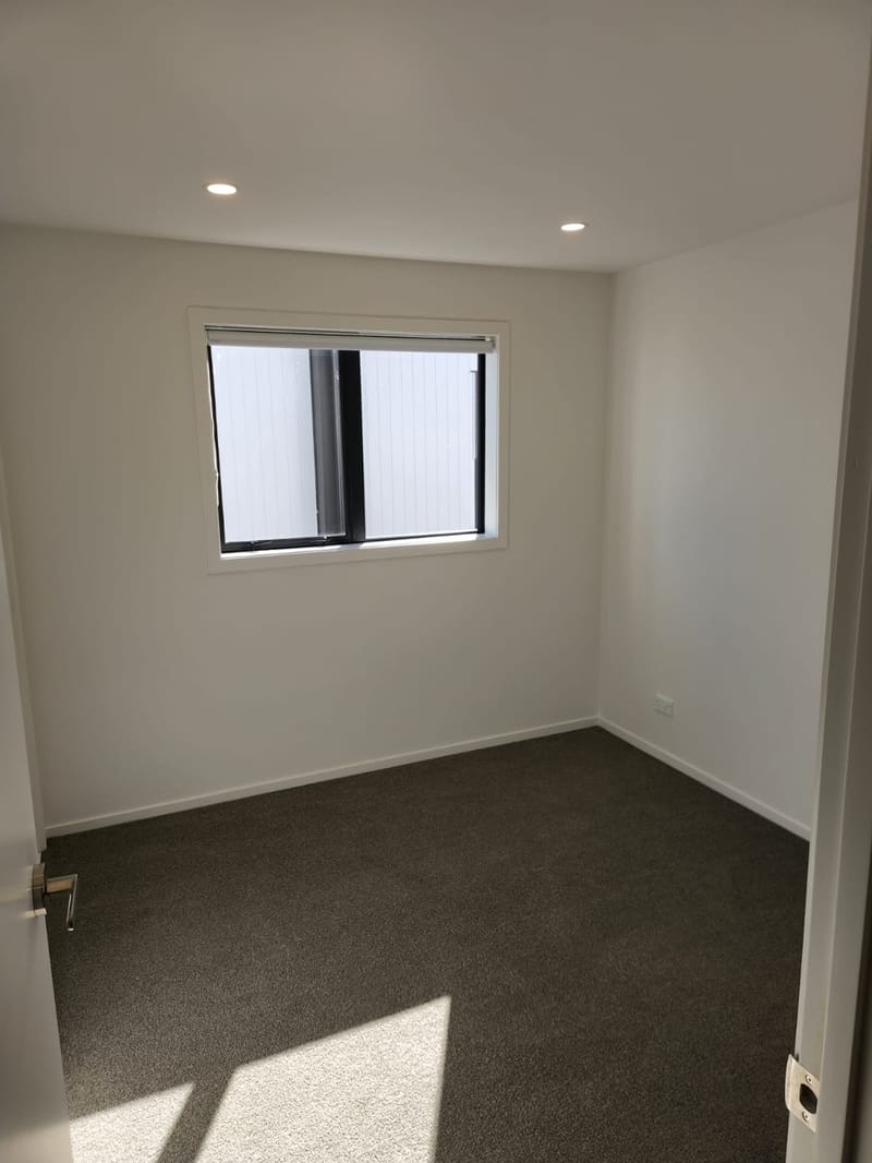 23/35 Convoy Lane, Otahuhu, NZ 1062 - Modern 2 bed 2 bath ensuite with parking