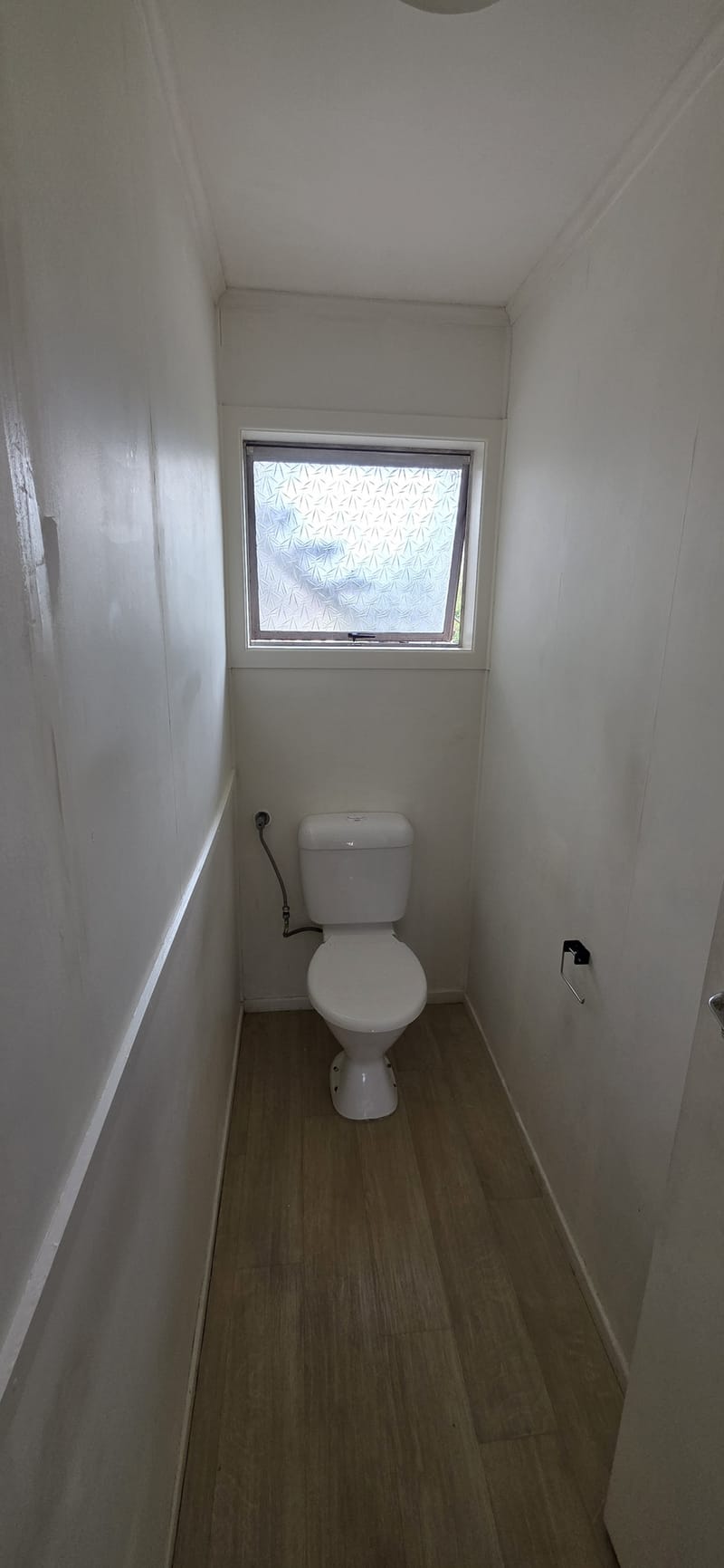 3 bed 1 bath with parking water and lawns