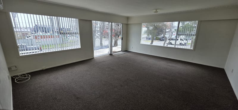 3 bed 1 bath with parking water and lawns
