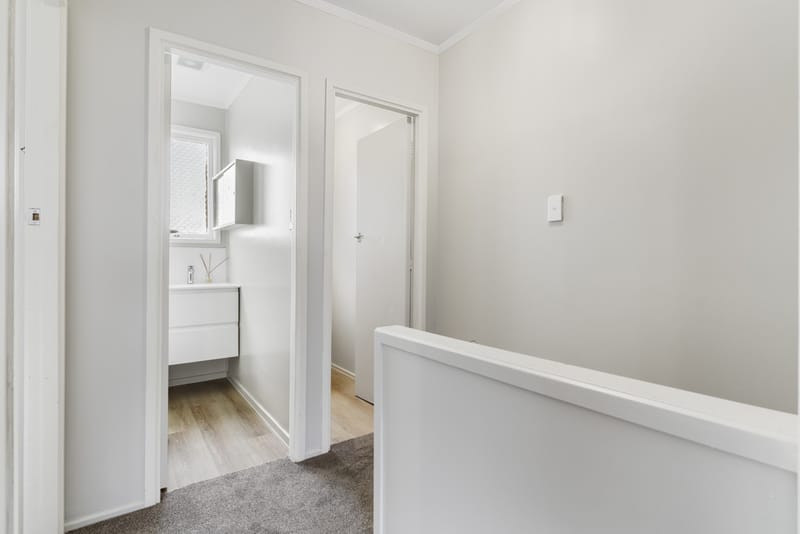 Peaceful 2 bed unit private 2 carparks