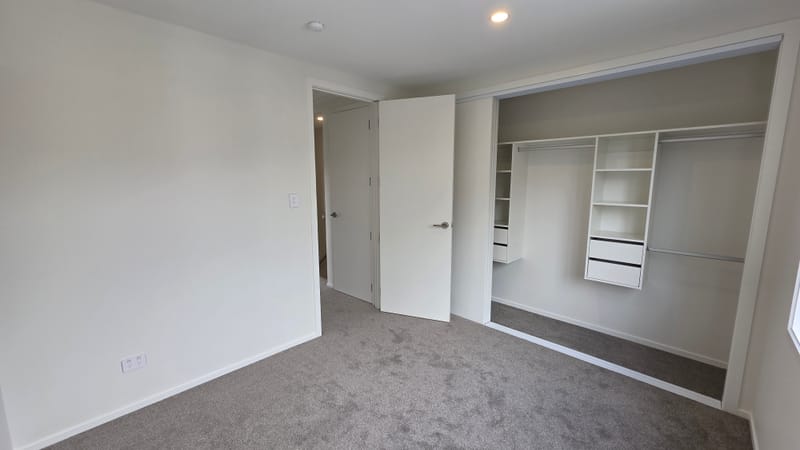 Brand new 2 bed plus study 1.5 bath